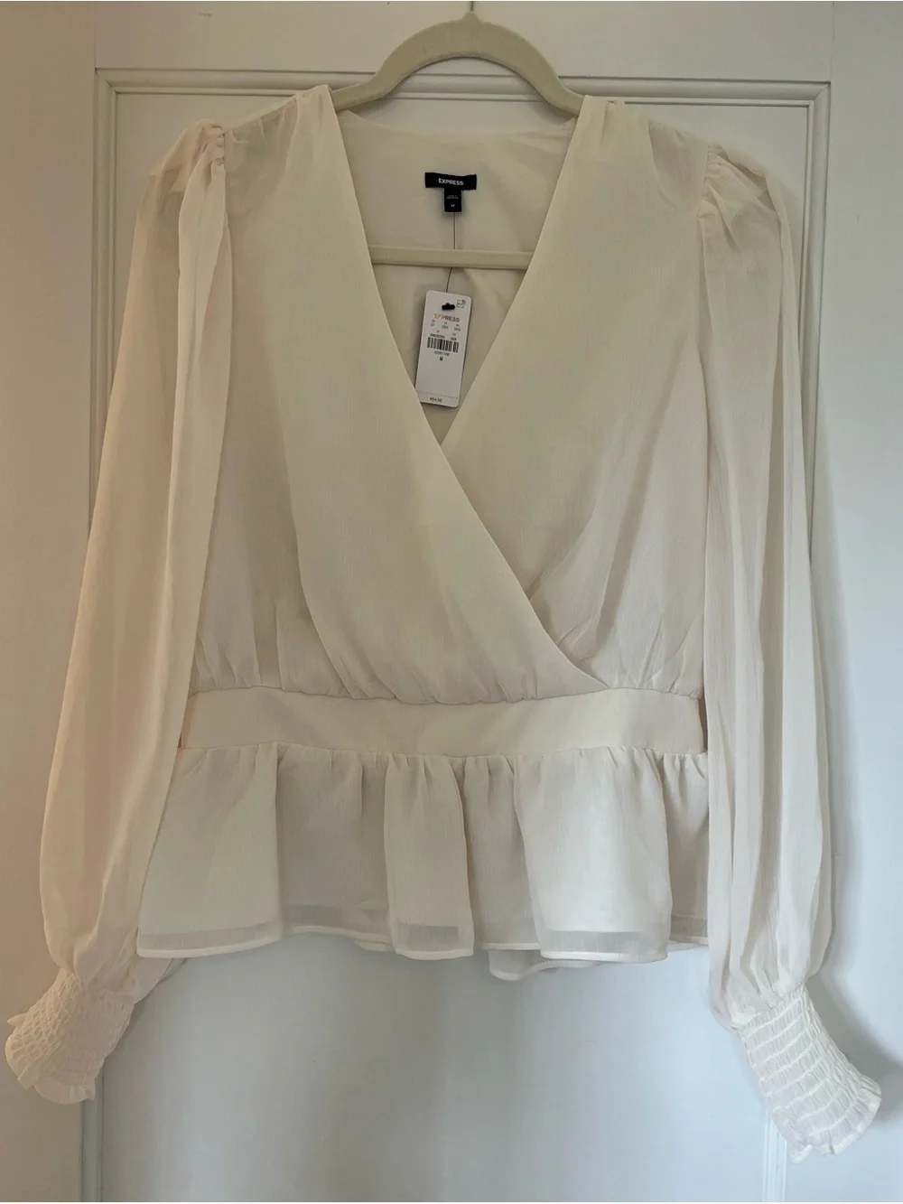 Express V-Neck Smocked Cuff Peplum Top - Picture 7 of 12